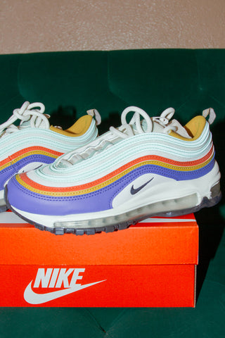 Nike Air Max 97 in Summit White/Obsidian/Sapphire/Pistachio Frost