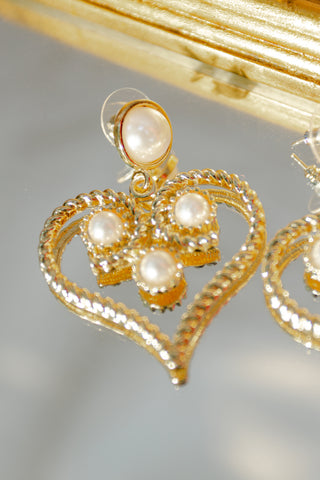 Baroque Heart Faux Pearl Earring