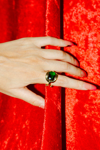 Emerald Chain Link Ring